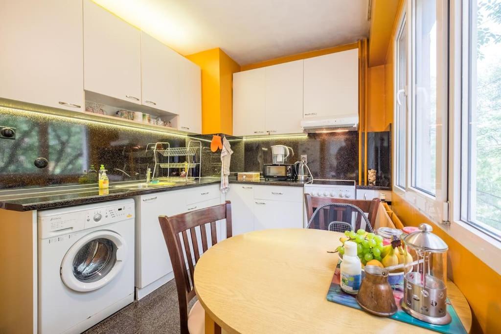 Beautiful Flat In Central Location By Flat Mаnager โซเฟีย ภายนอก รูปภาพ