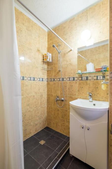 Beautiful Flat In Central Location By Flat Mаnager โซเฟีย ภายนอก รูปภาพ